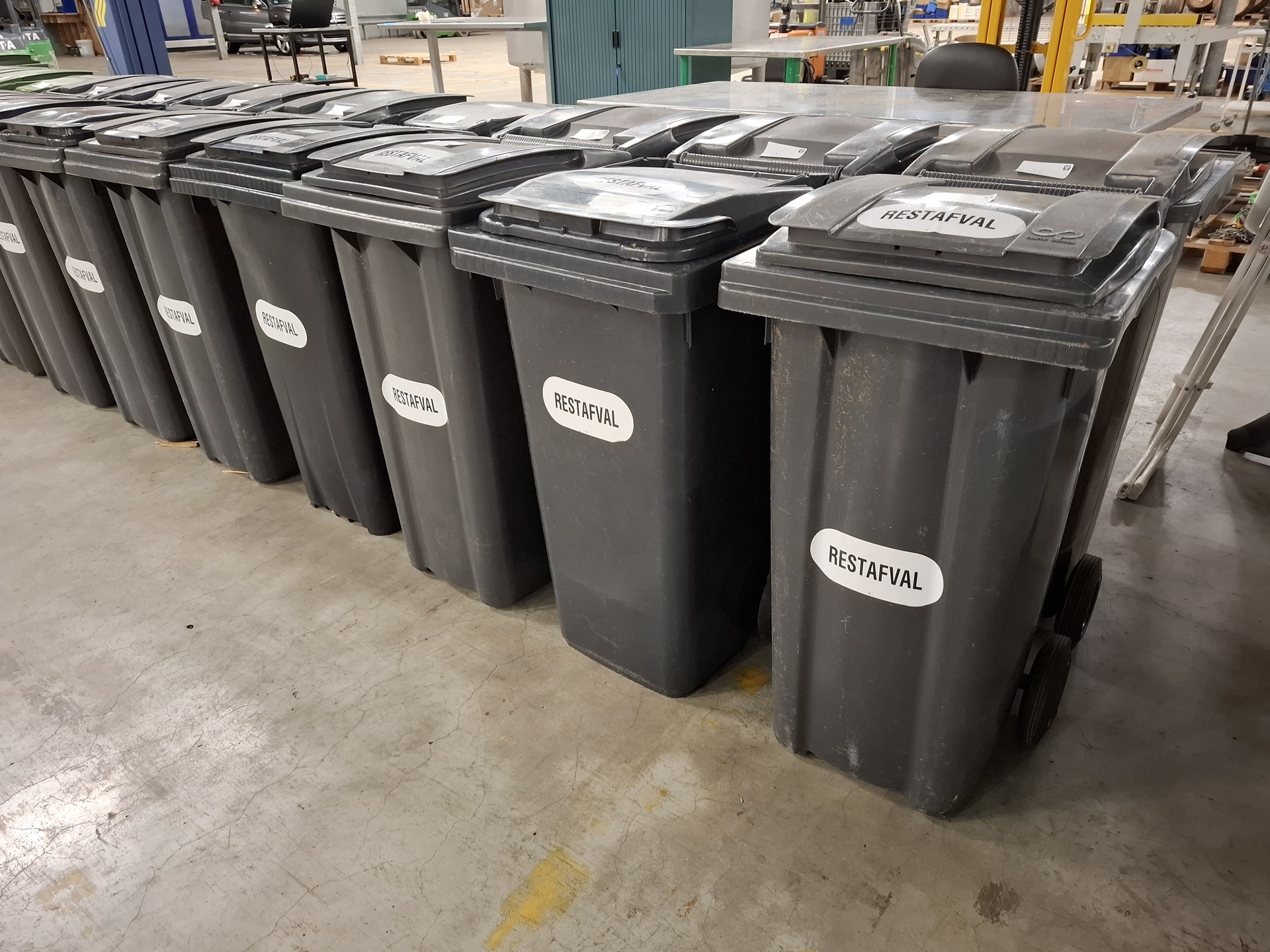 9x Kunststof afvalcontainer grijs