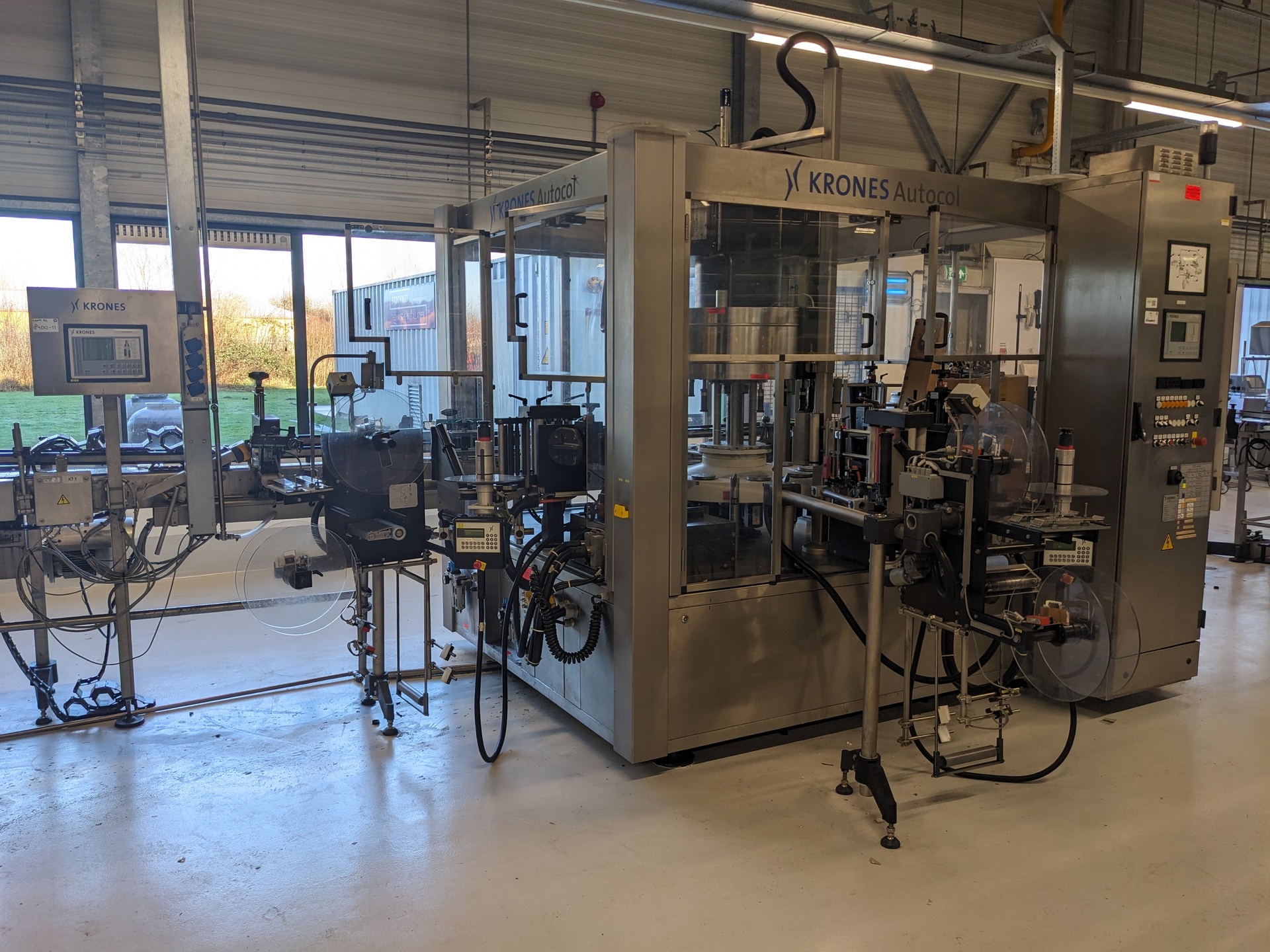 Zelfklevende etiketeer machine, Krones, Autocol 747-648, 2002