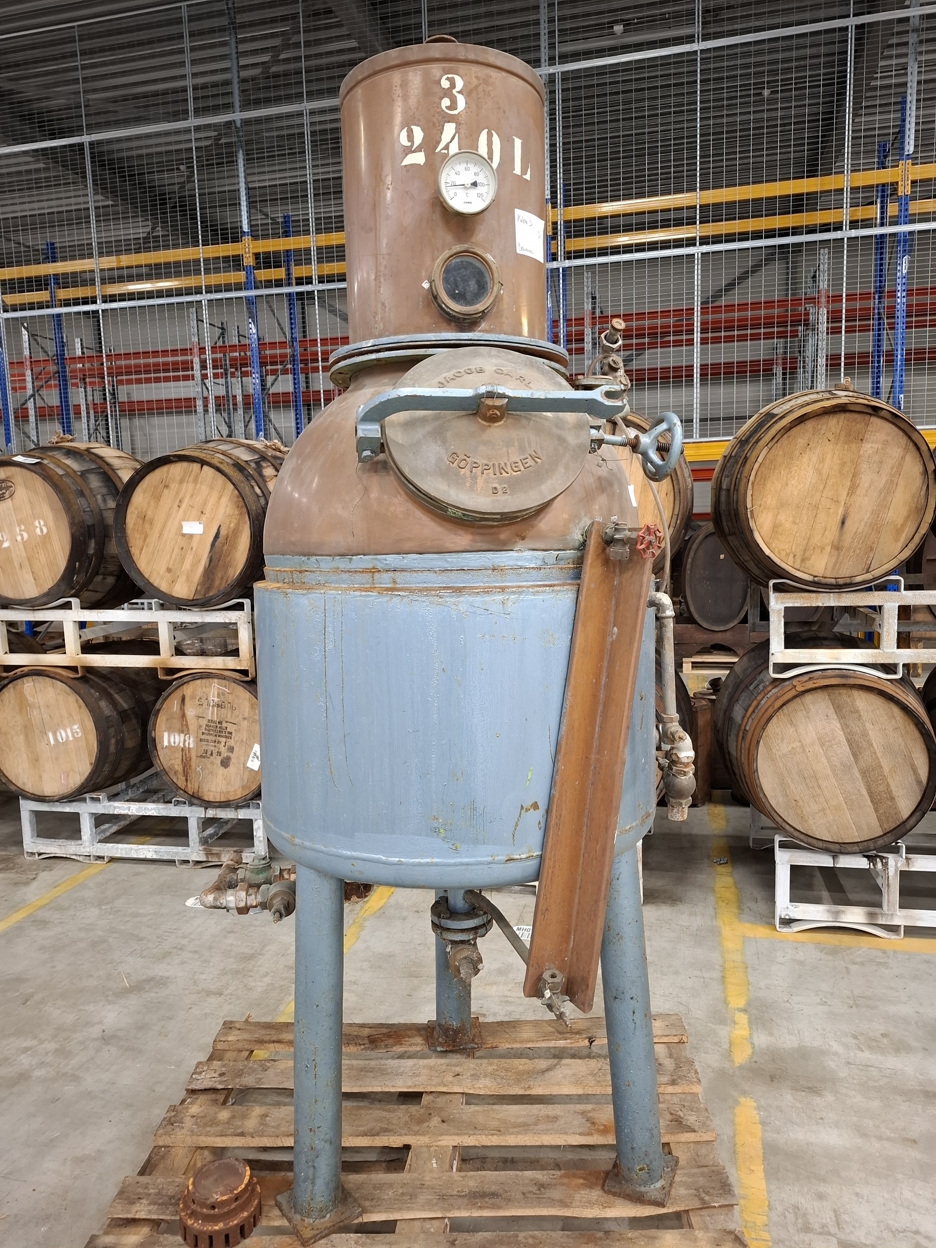 Antieke distilleerketel 240L Jacob Carl Göppingen