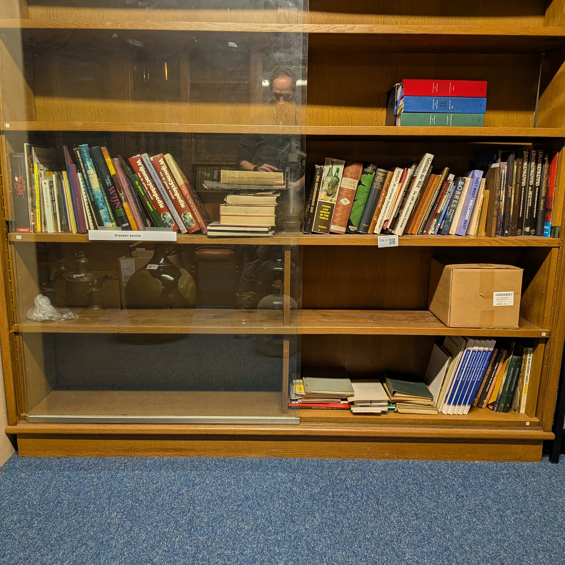 Diverse boeken “Drankenkennis”