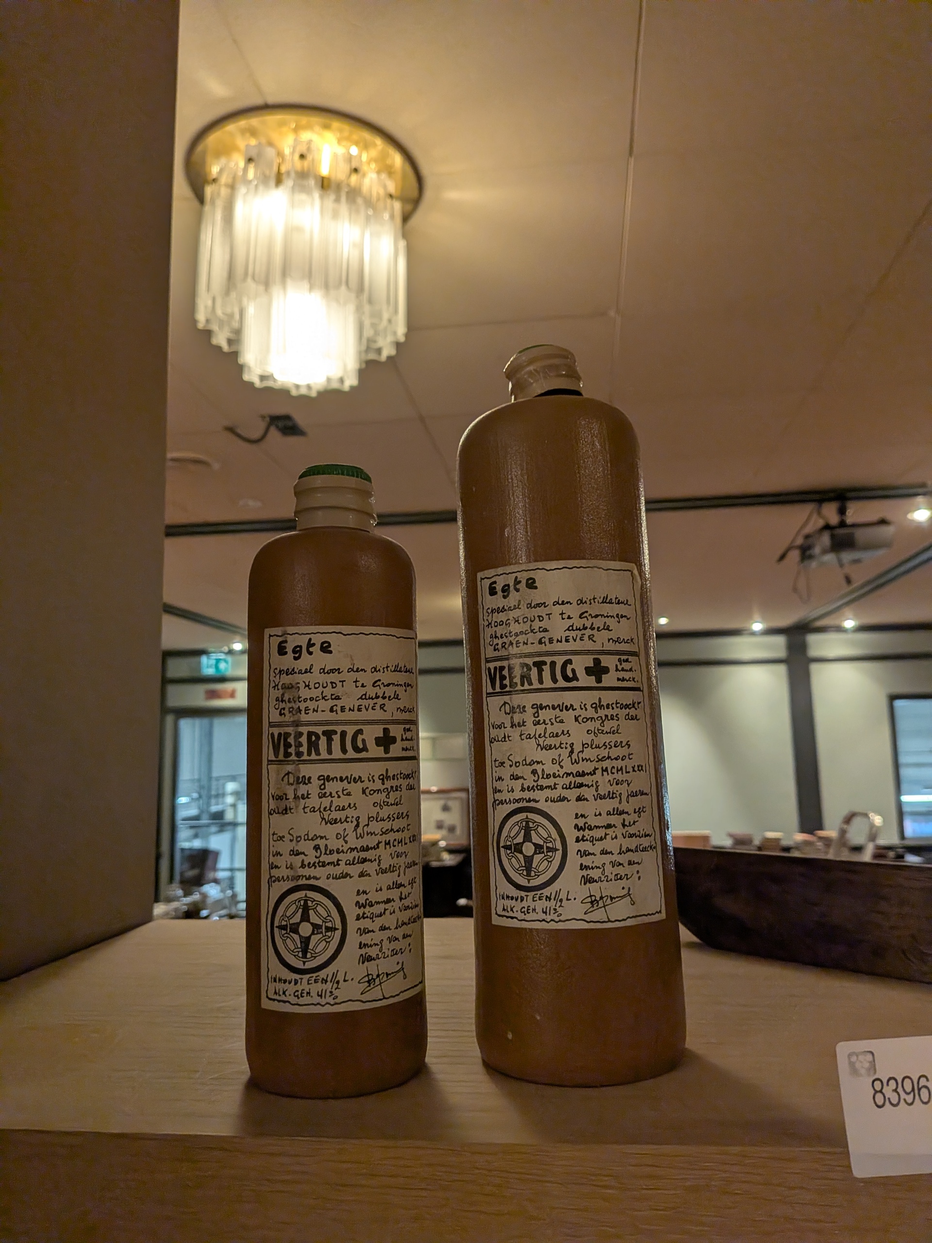 2x Kruik met graanjenever Egte