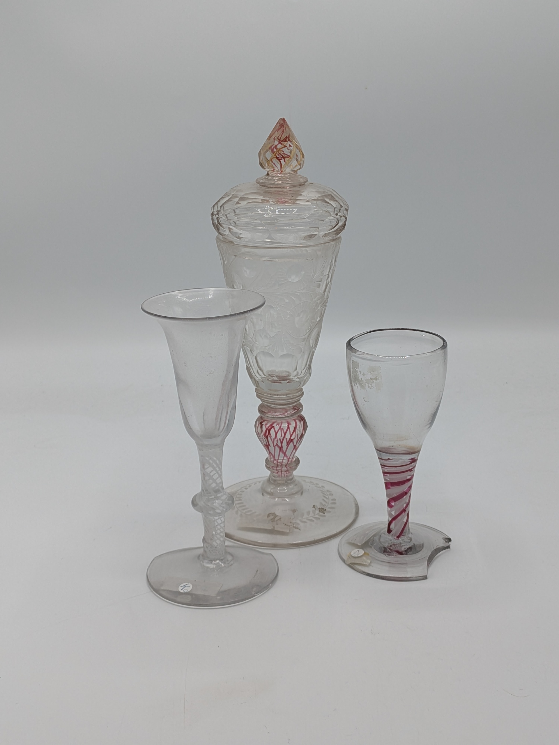 2x slingerglas met bokaal, 18e eeuw