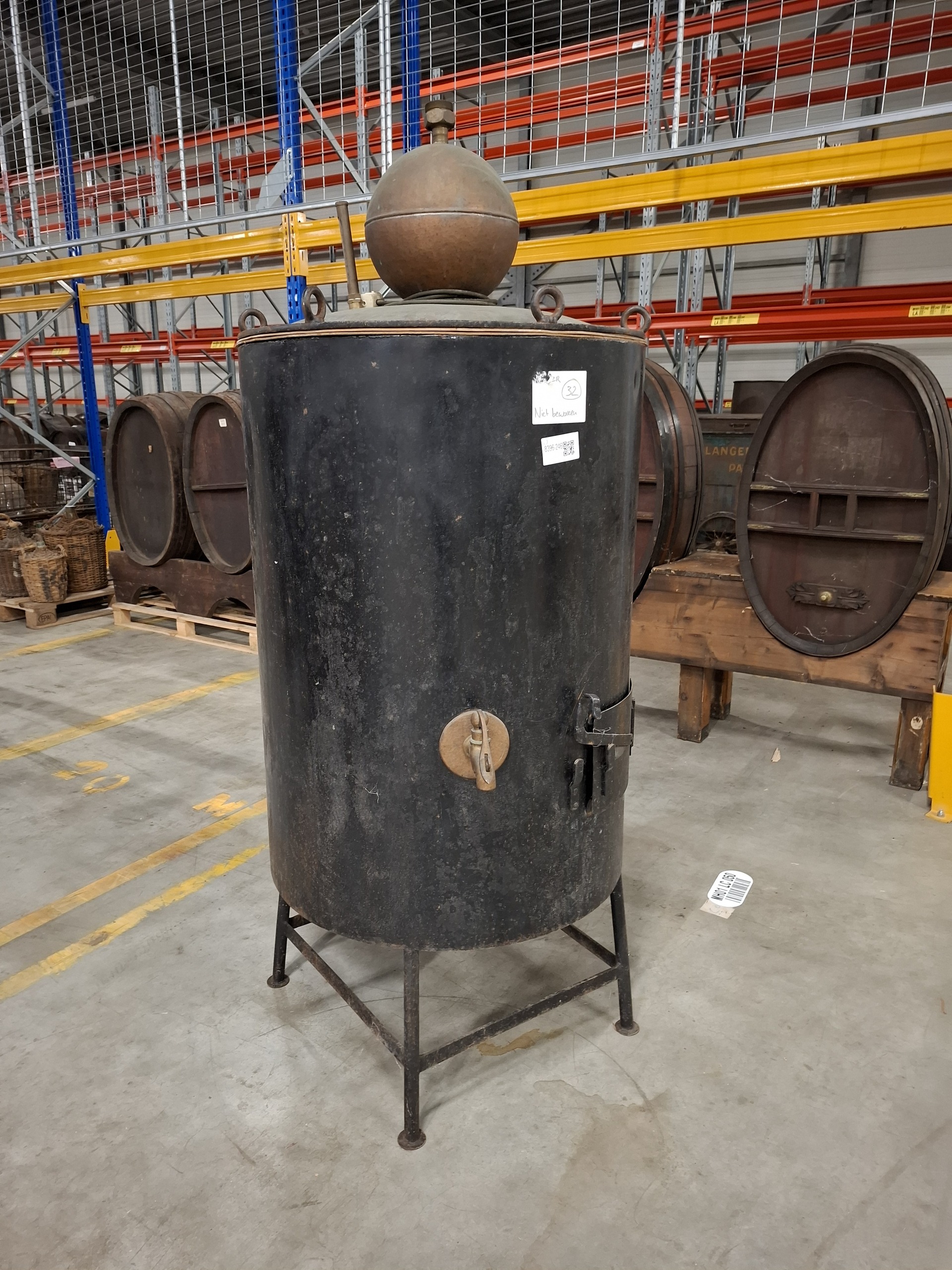 Antieke distilleerketel