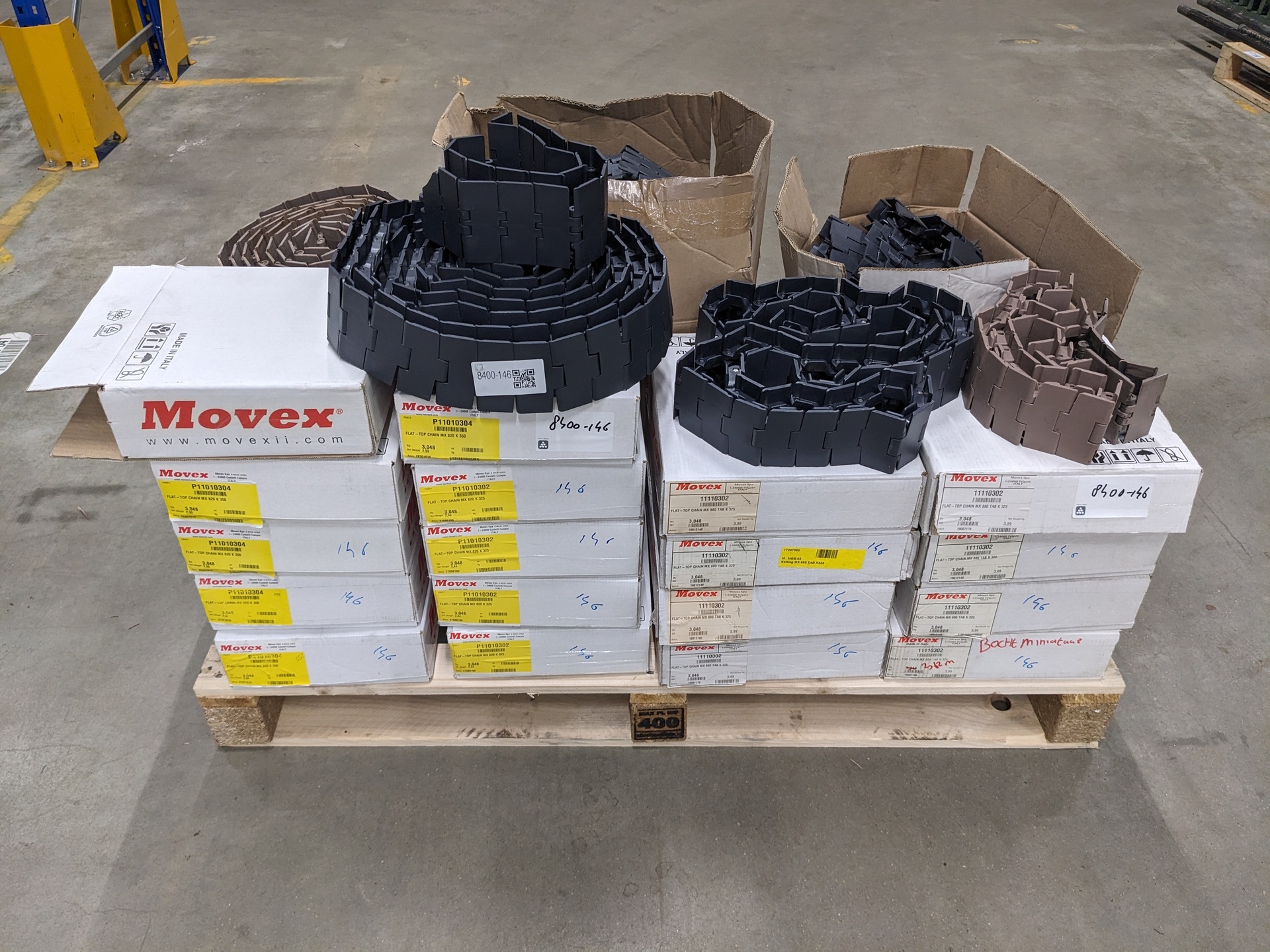 Ca. 22x doos Movex Flat Top Chain, Movex, MX820/880, zwart/bruin