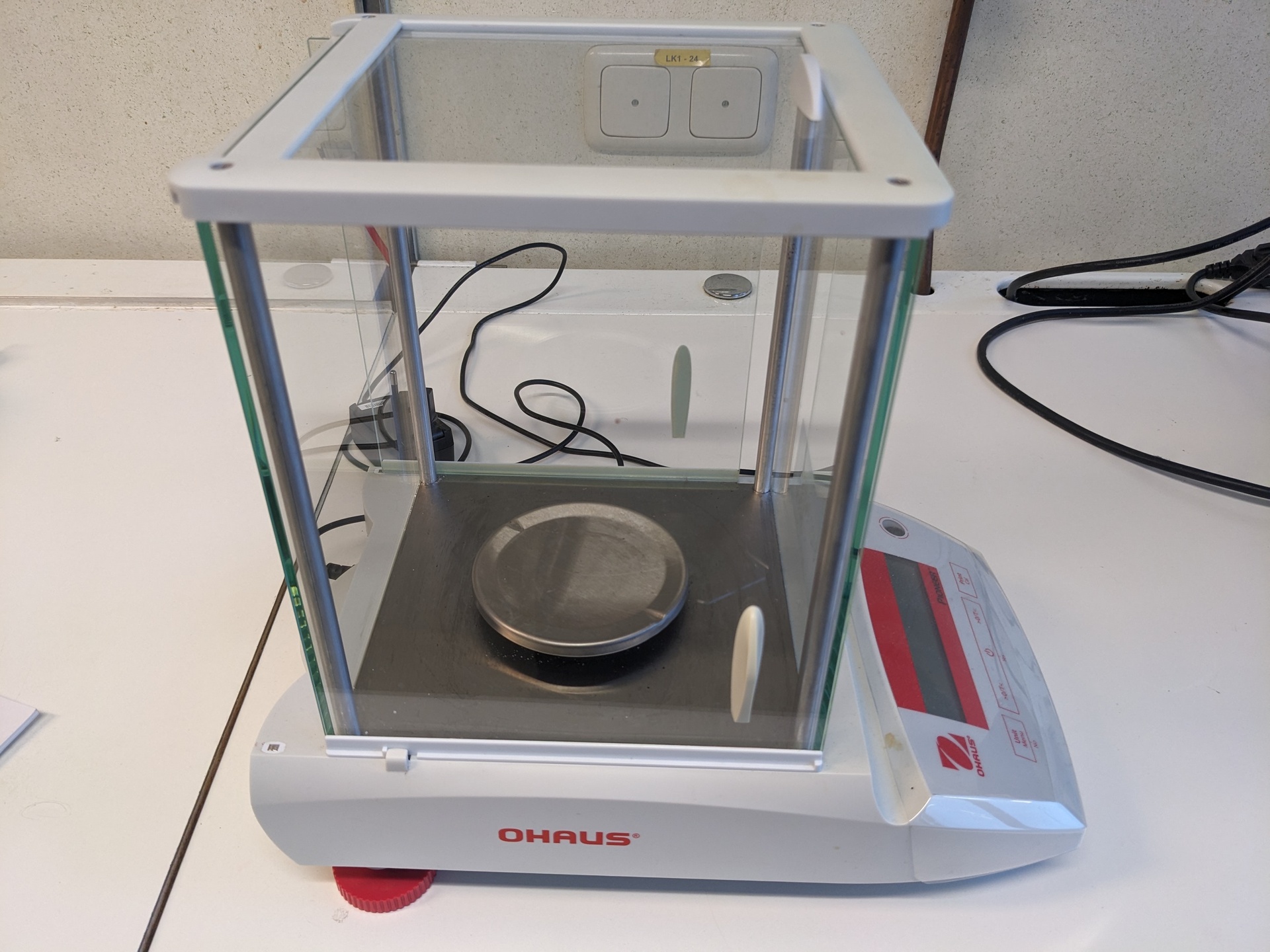 Laboratorium micro weegschaal, OHaus, Pioneer PA224C