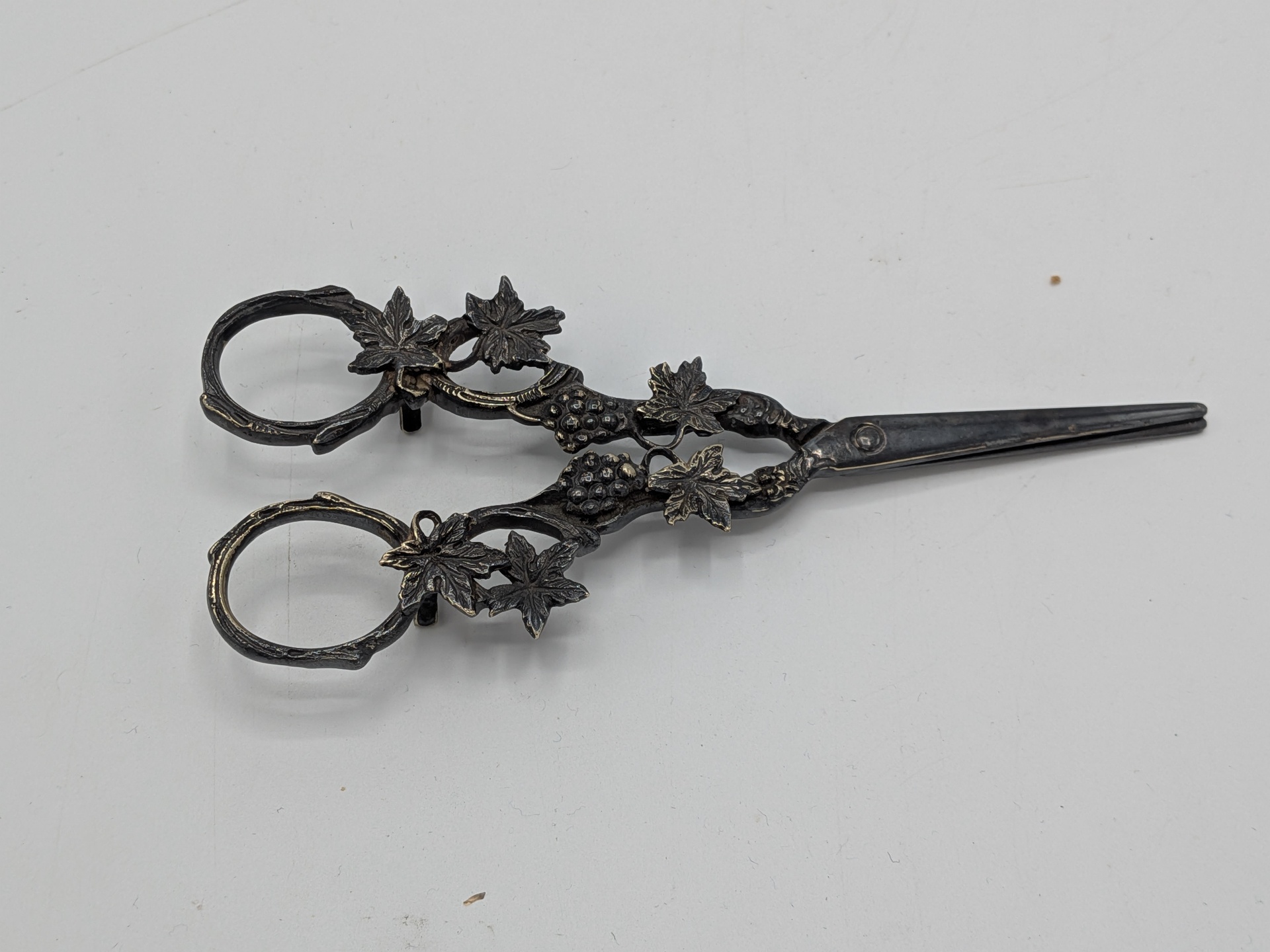 Brocante druivenschaar