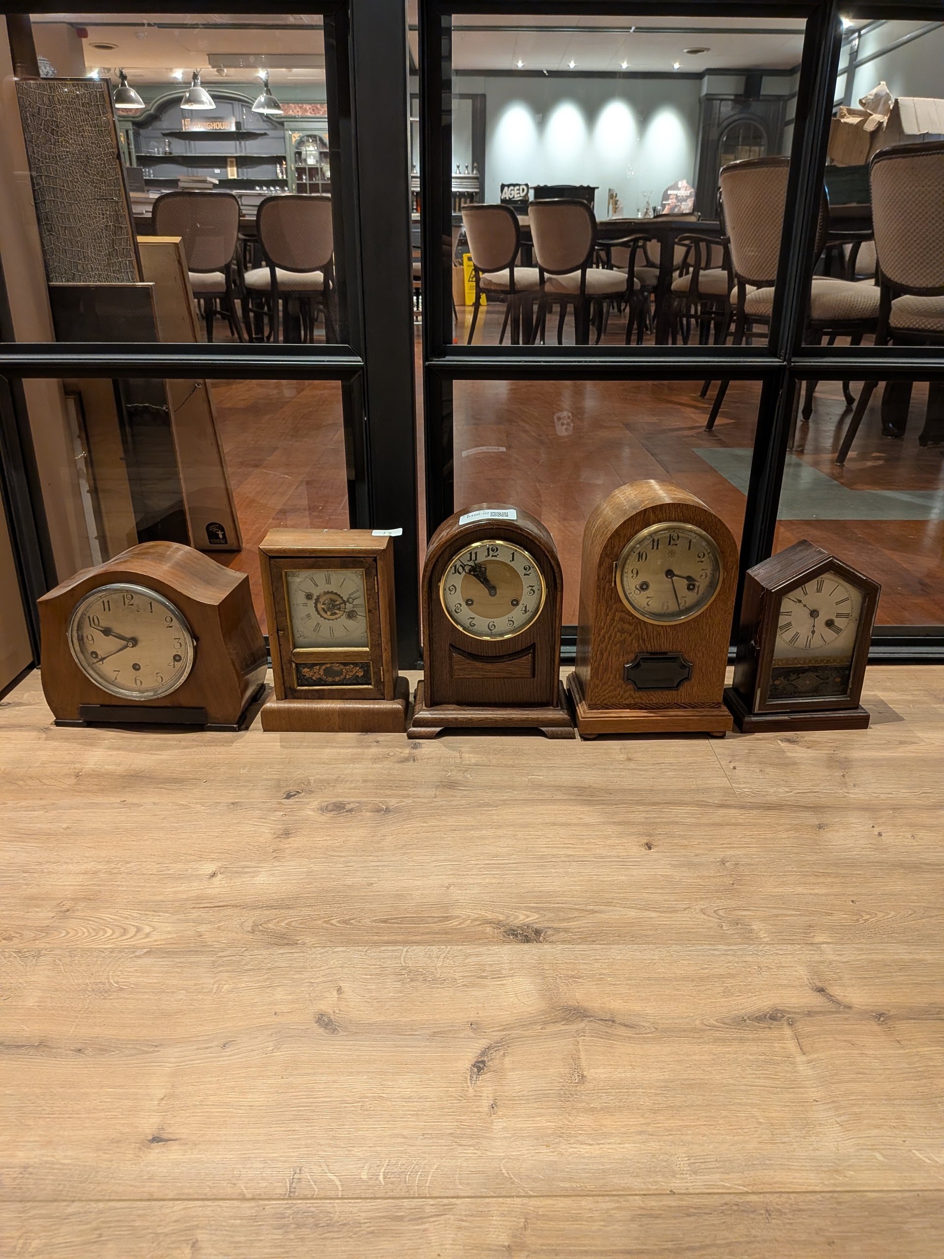 5x Nostalgische klok