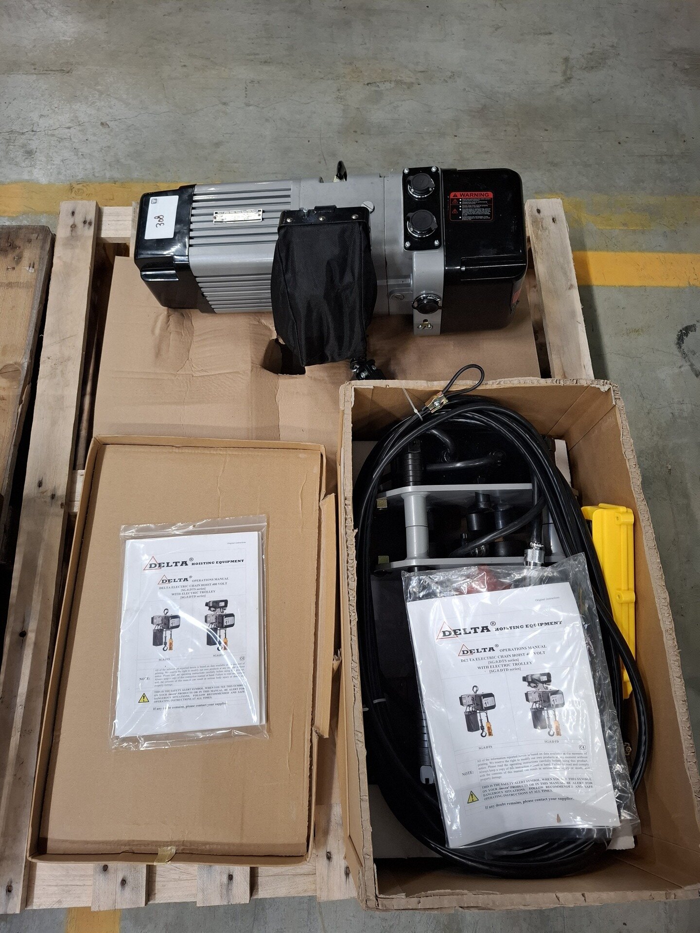 Elektrische kettingtakel, Delta