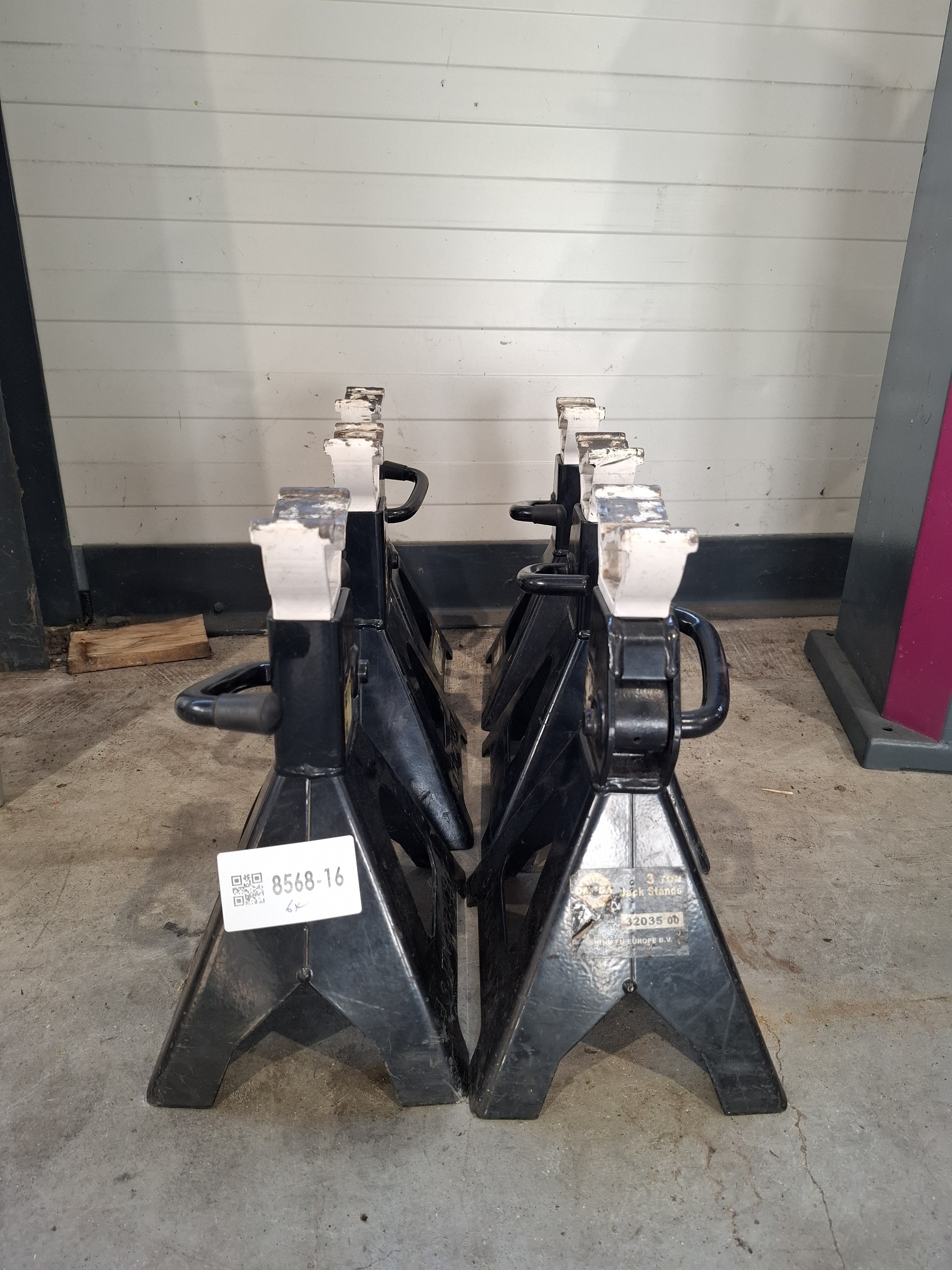 6x Assteun Omega, 3 ton