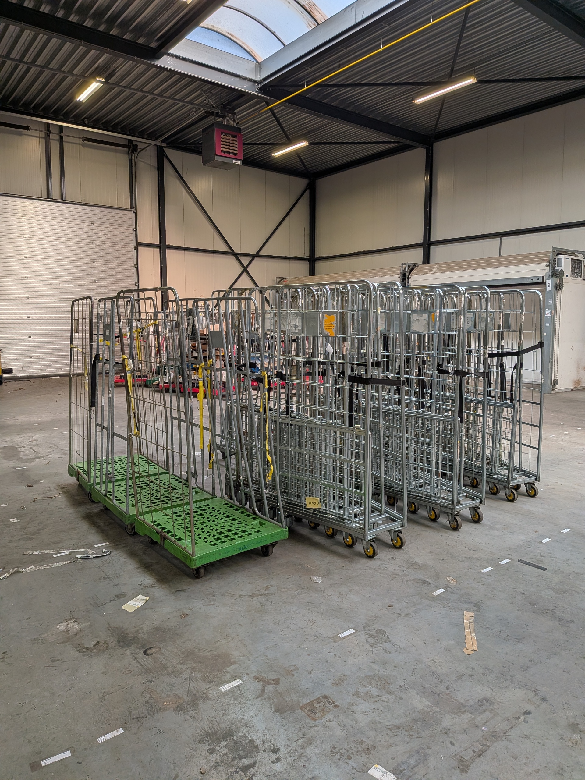 Ca. 22x Rolcontainer