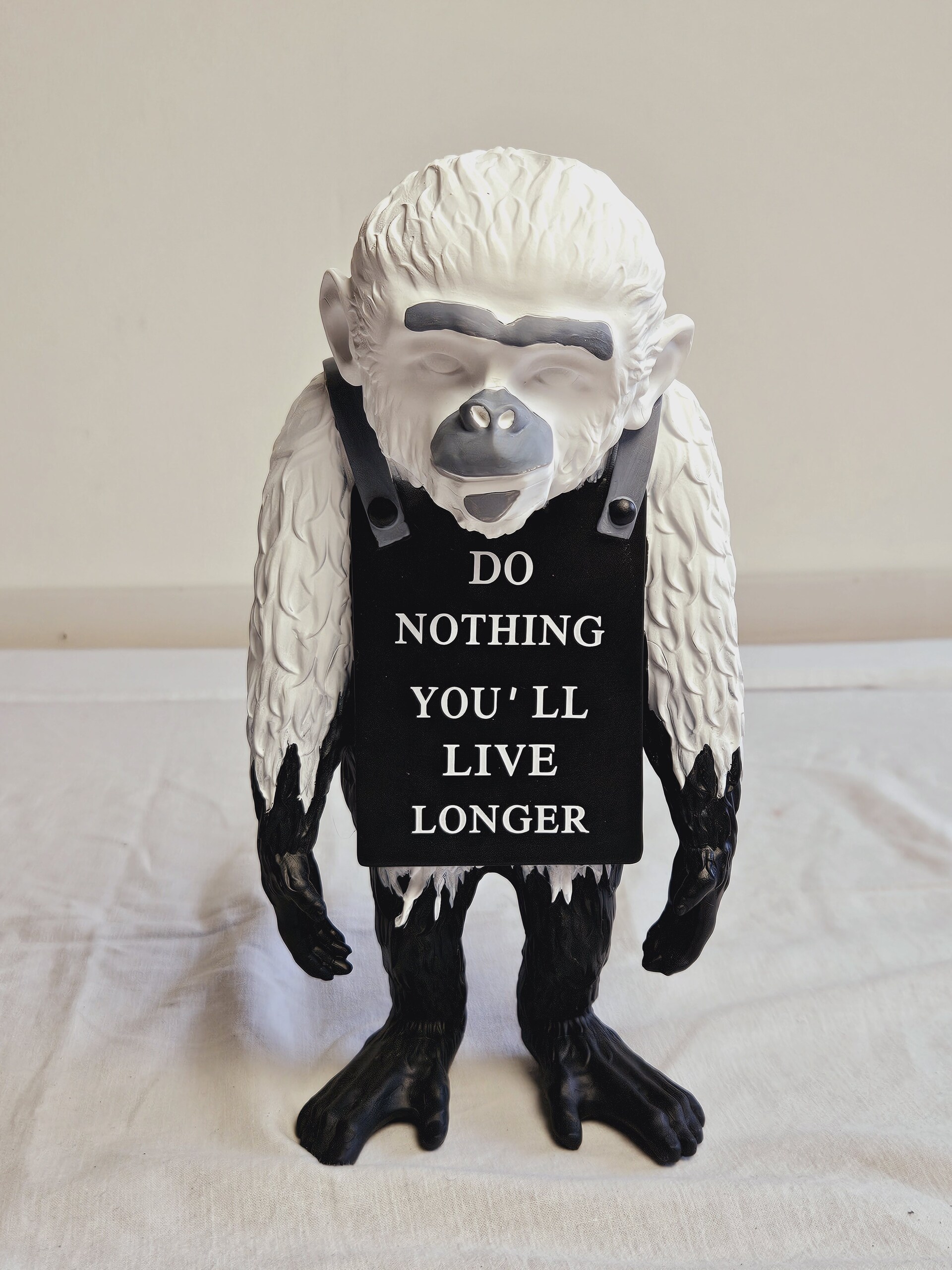 Banksy fanart sculptuur – Banksy ape