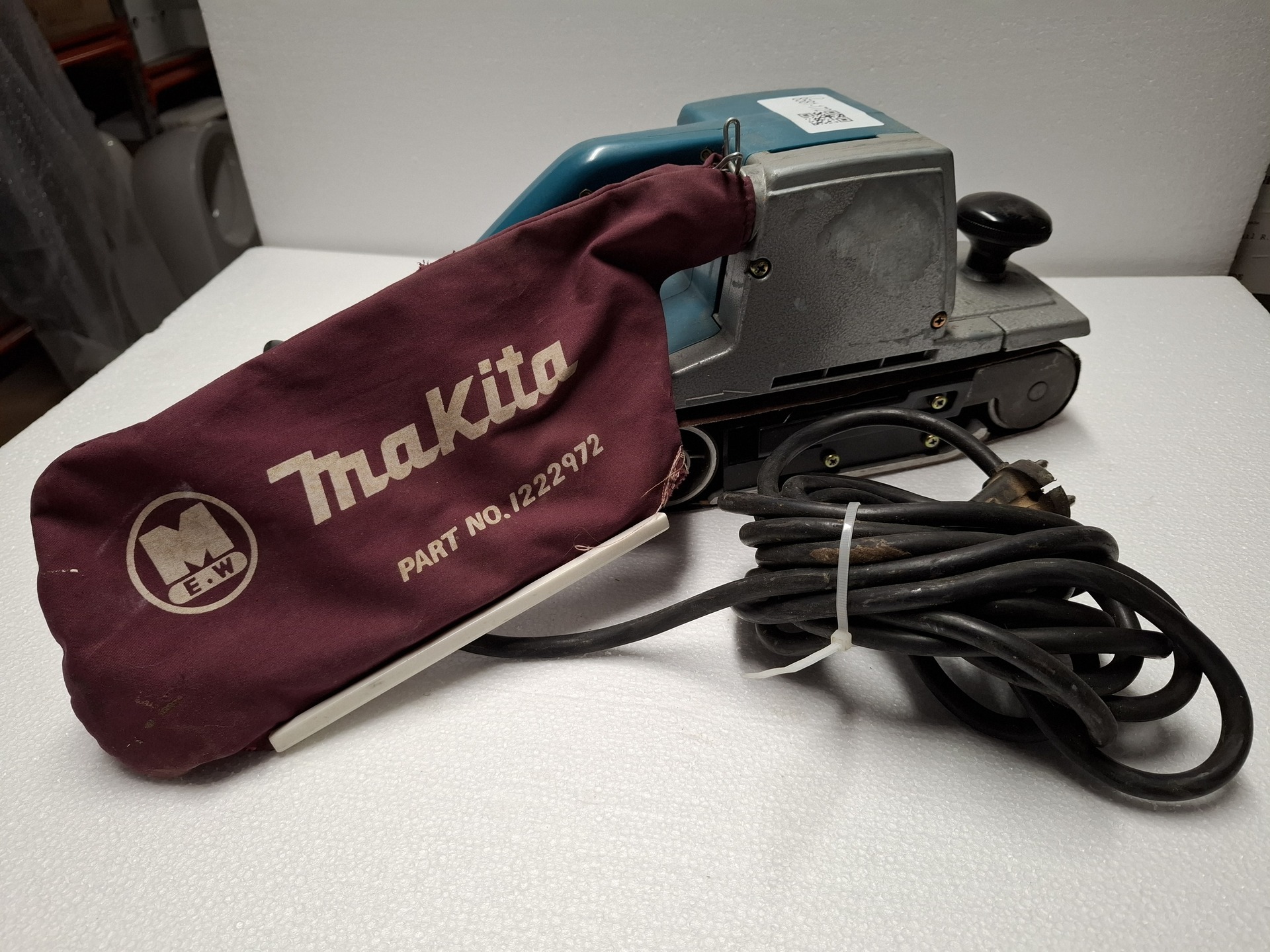 Bandschuurmachine met snoer, Makita, 9401