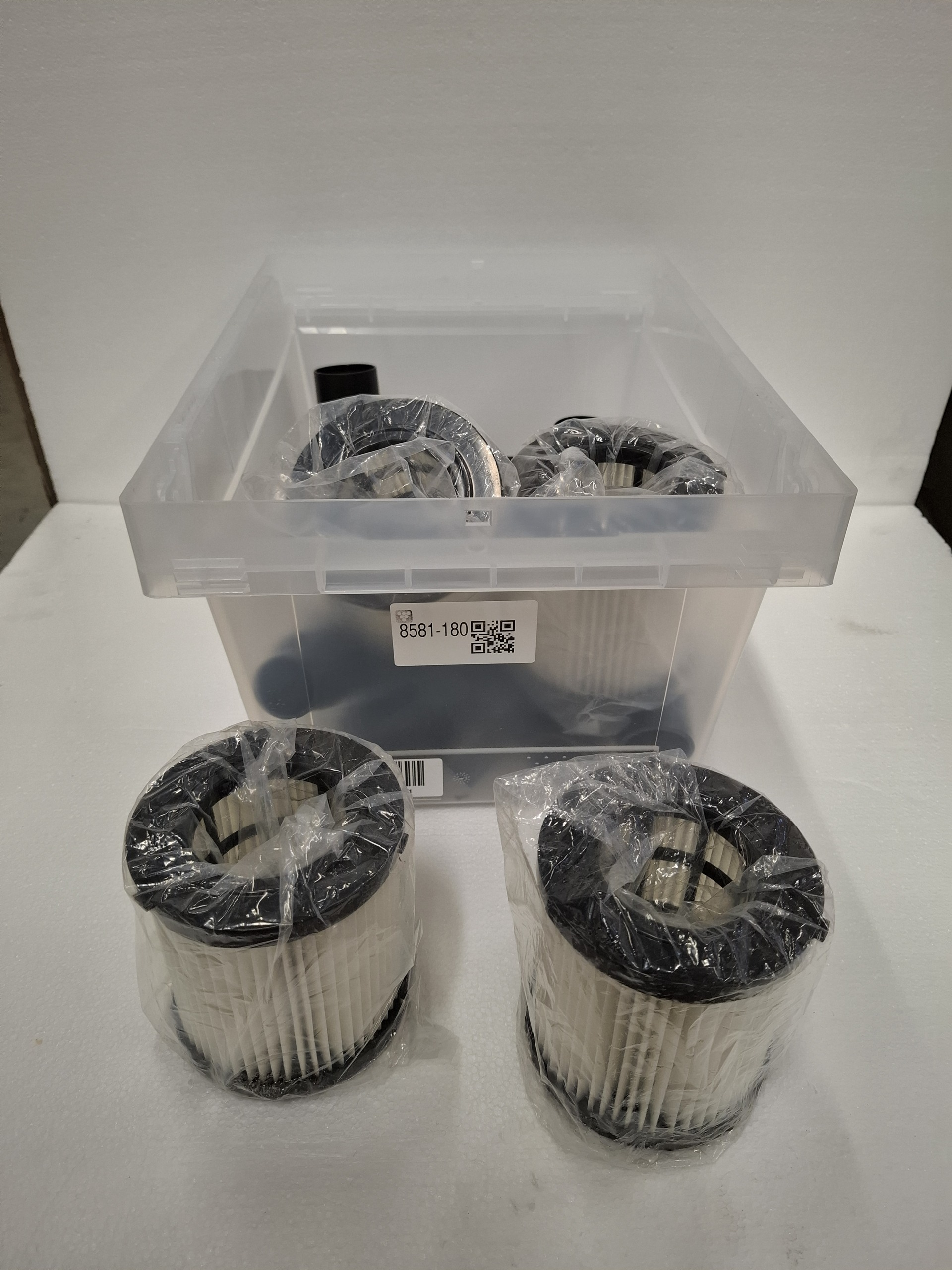 Filters en koppelstukken assorti wvp ong. € 150,-, DeWALT