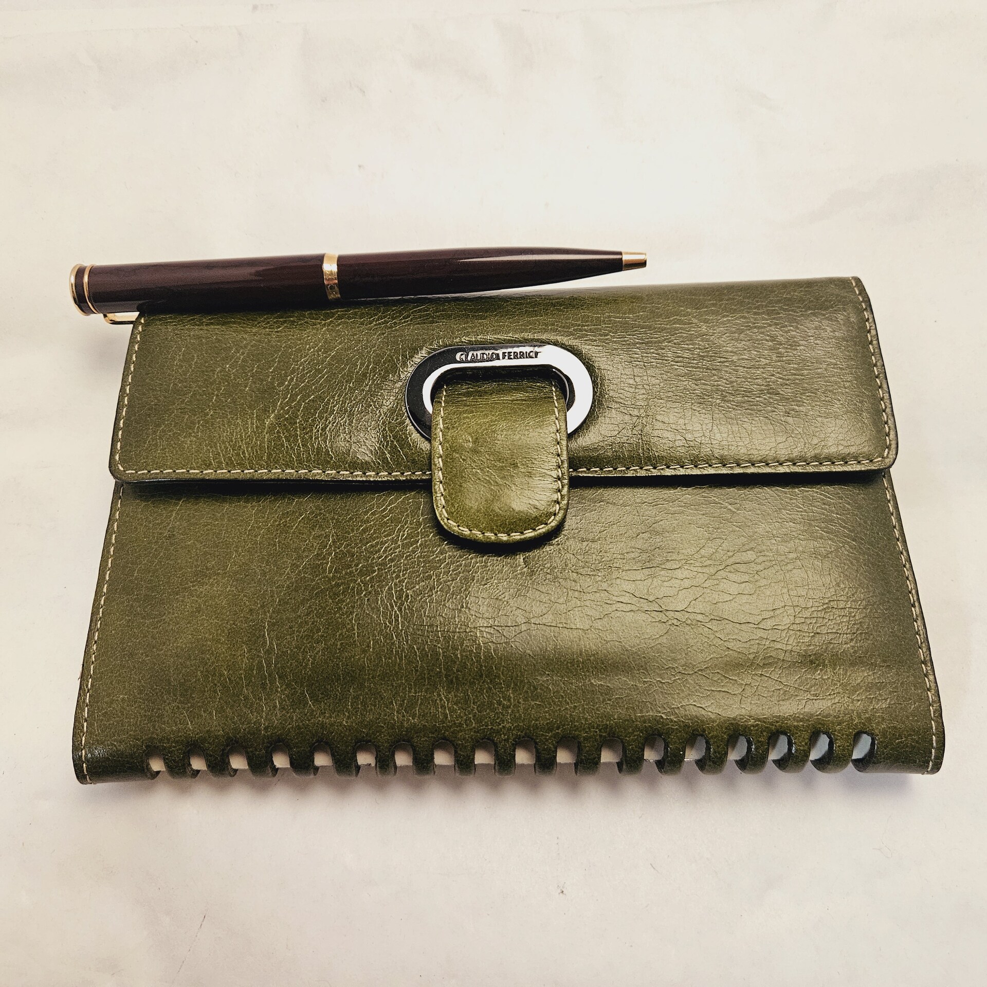 Elysee Capitol 18kt GP balpen inclusief leren Claudio Ferrici notitieb