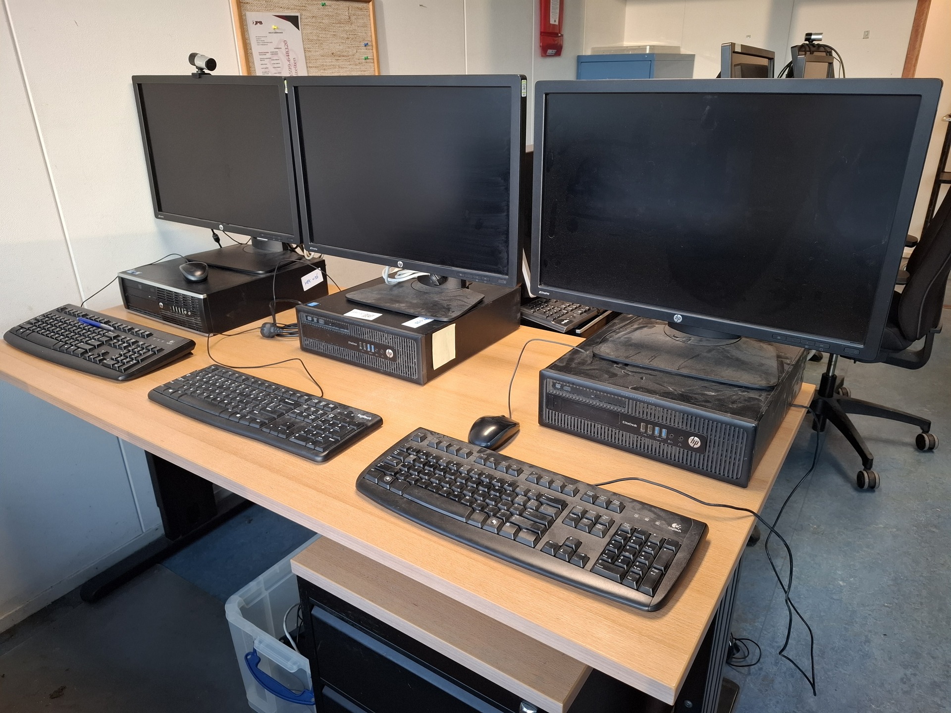 3x Computer met beeldscherm en toetsenbord HP, HP Pro 6300 SFF i5, HP