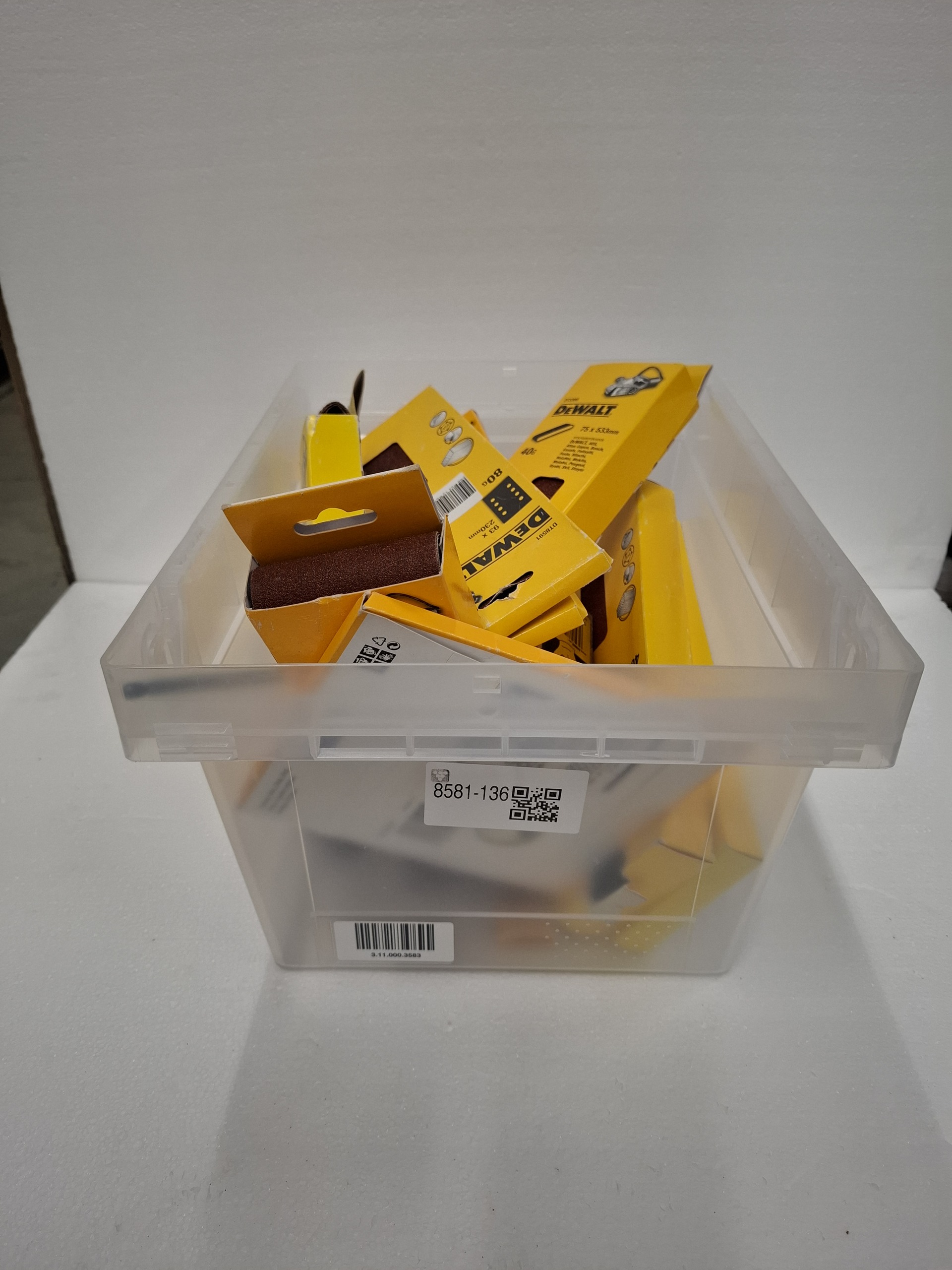 DeWALT surprise box wvp ong. € 175,-, DeWALT