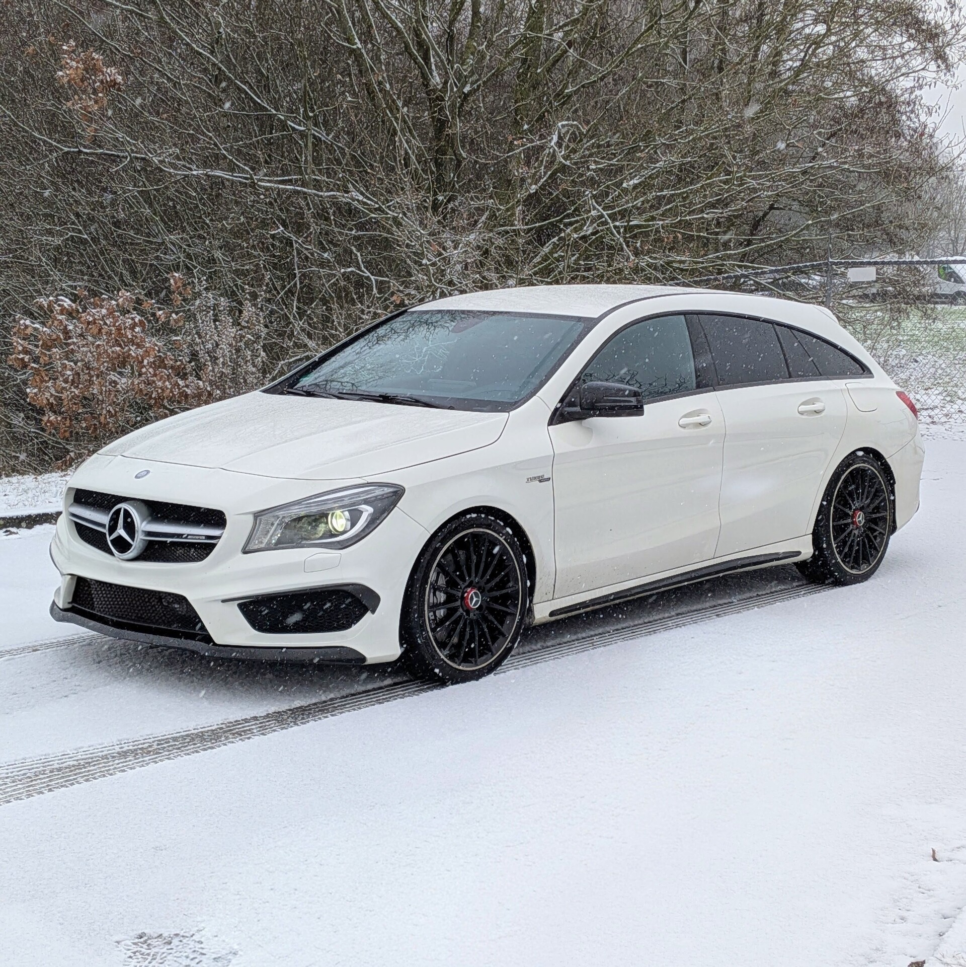 Personenauto, Mercedes-Benz, AMG CLA 45 shooting brake, 2015