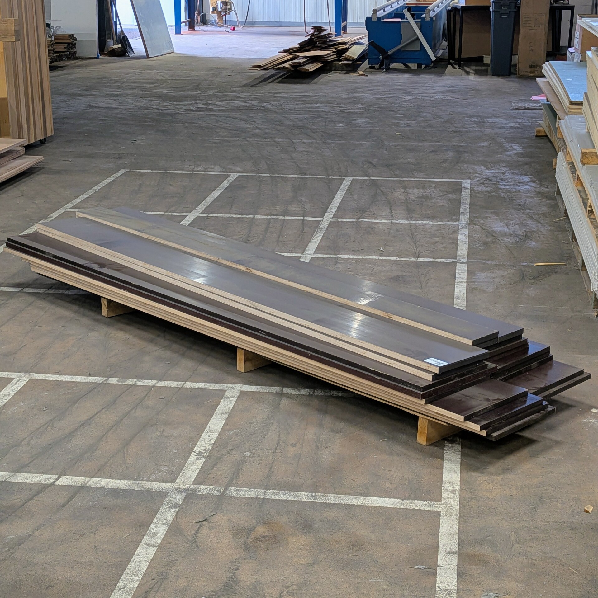 Ca. 20x  Gezaagd betonplex