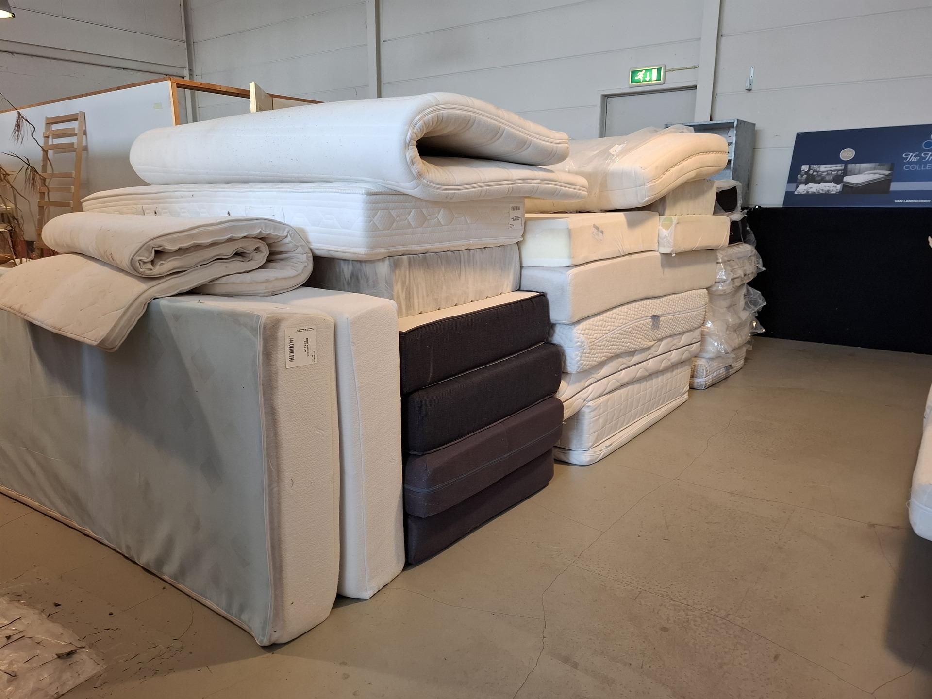 Ca. 18x Diverse matrassen o.a. van Landschoot